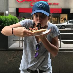 Meet your Posher, Zoe